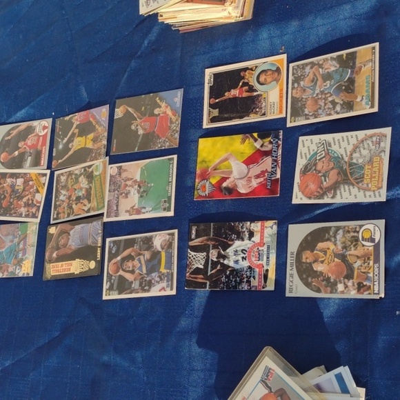 Basketball Card Lot - Picture 1 of 4